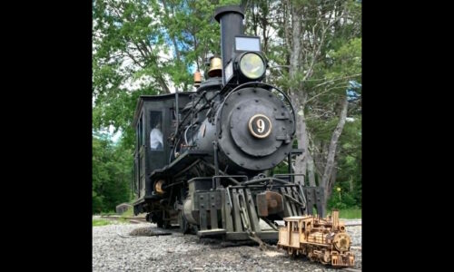 Loco 9 with RDuck Model R. Duck Locomotive Works makes highly-detailed laser cut models of trains - including WW&F number 9.