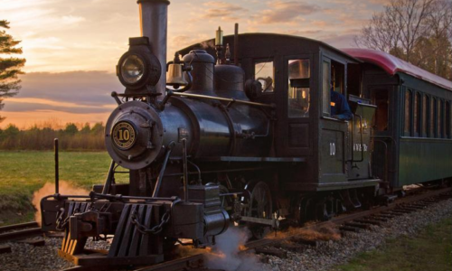 Sunset Train at the WW&F Ride the Sheepscot Valley Sunset Train at the WW&F Railway Museum in Midcoast Alna, Maine.